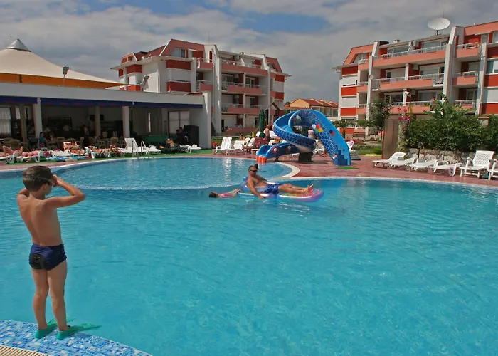 Sunny Апартаменты *