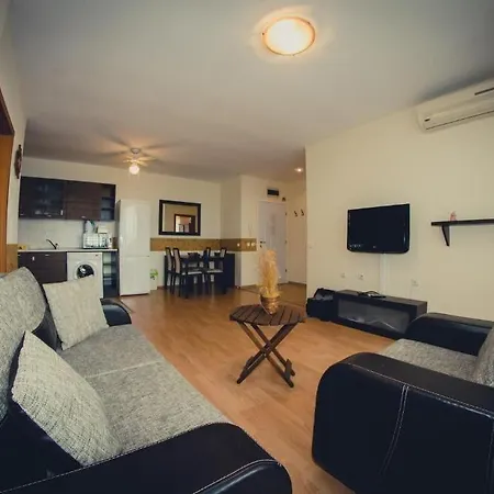 Sunny Apartment